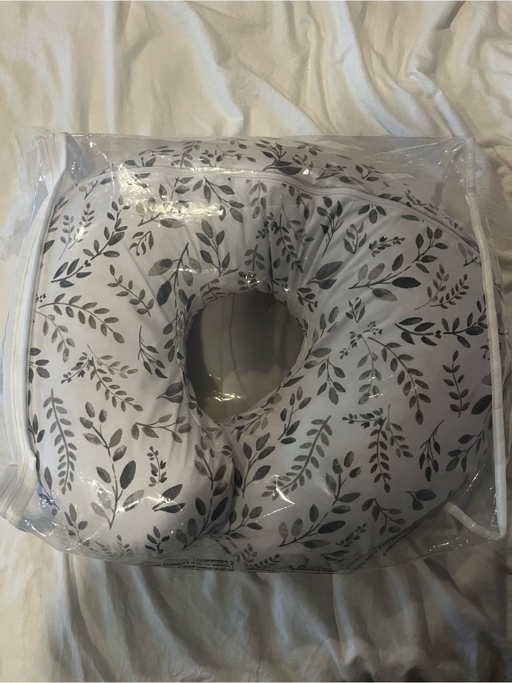 Nursing pillow/ bobby pillow unused